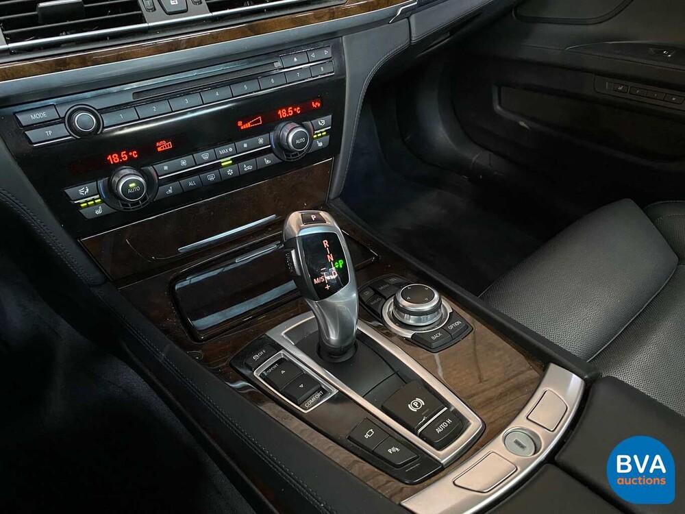 BMW 760i V12 544pk Steptronic8 7-Serie 2009, 66-LPL-2
