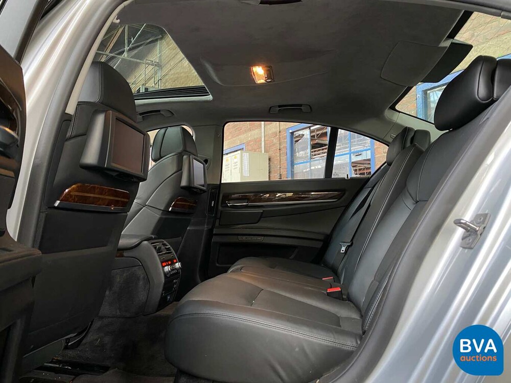BMW 760i V12 544pk Steptronic8 7-Serie 2009, 66-LPL-2