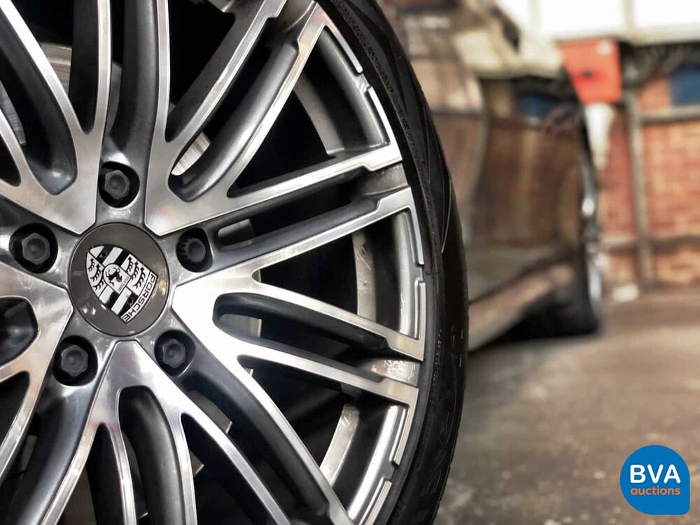 Porsche Panamera 3.0 S E-Hybrid 416hp Sport-Chrono 2014 Hybrid.