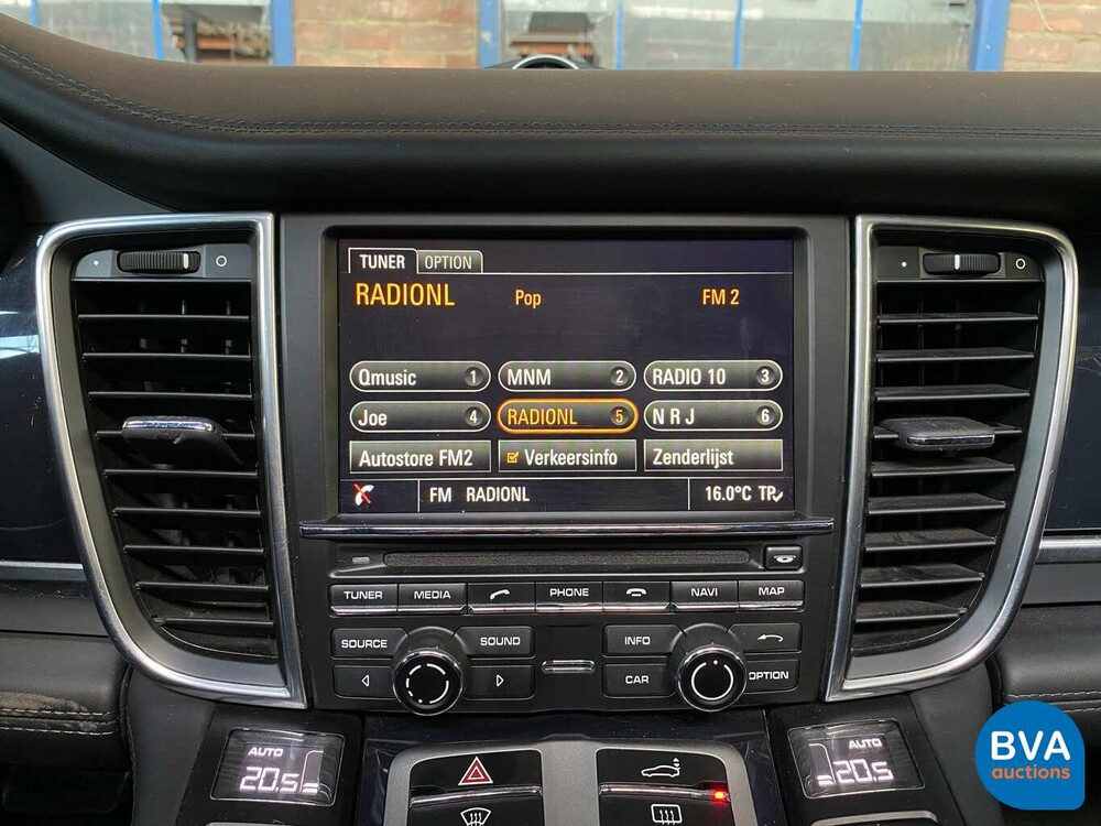 Porsche Panamera 3.0 S E-Hybrid 416hp Sport-Chrono 2014 Hybrid.