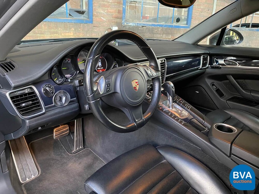 Porsche Panamera 3.0 S E-Hybrid 416hp Sport-Chrono 2014 Hybrid.