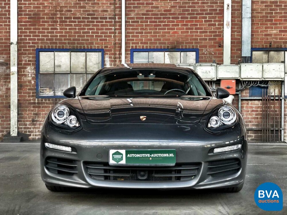 Porsche Panamera 3.0 S E-Hybrid 416hp Sport-Chrono 2014 Hybrid.