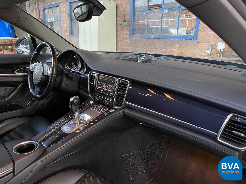 Porsche Panamera 3.0 S E-Hybrid 416hp Sport-Chrono 2014 Hybrid.