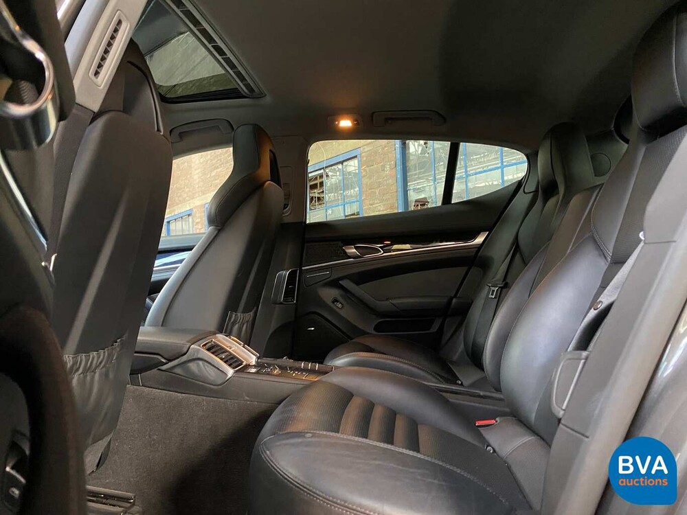 Porsche Panamera 3.0 S E-Hybrid 416hp Sport-Chrono 2014 Hybrid.