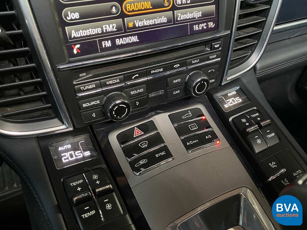 Porsche Panamera 3.0 S E-Hybrid 416hp Sport-Chrono 2014 Hybrid.