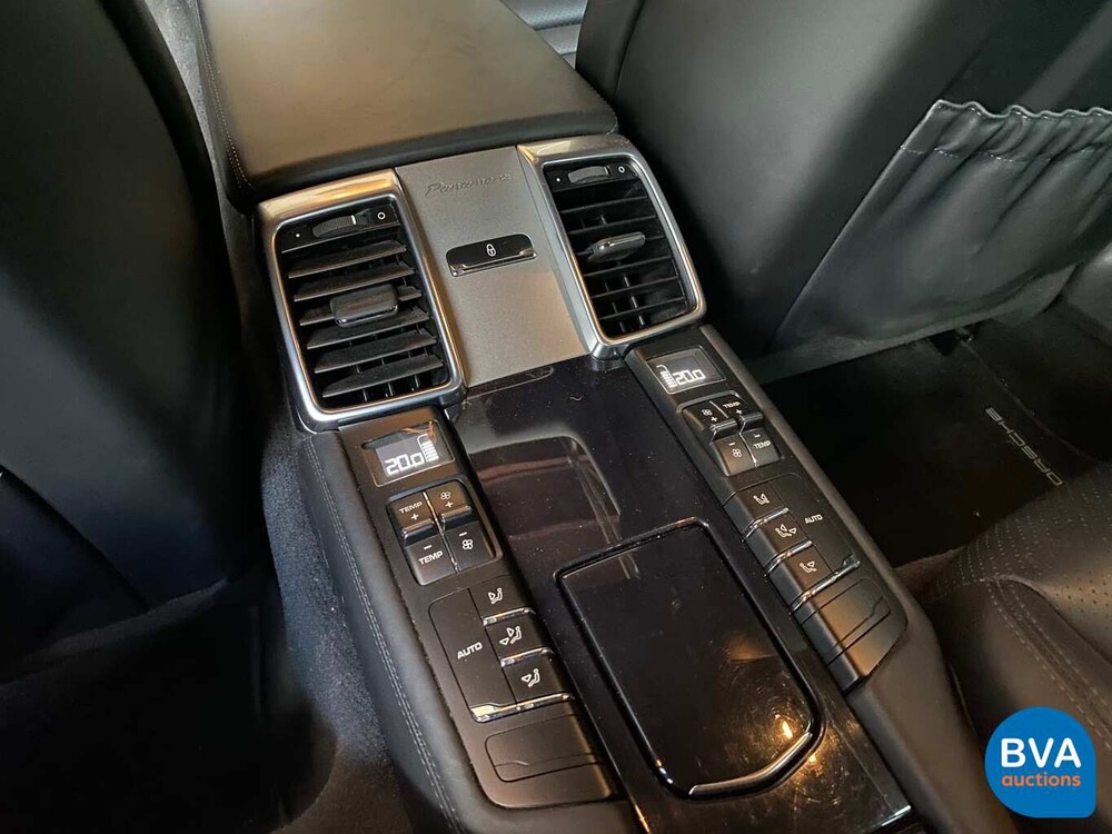 Porsche Panamera 3.0 S E-Hybrid 416hp Sport-Chrono 2014 Hybrid.