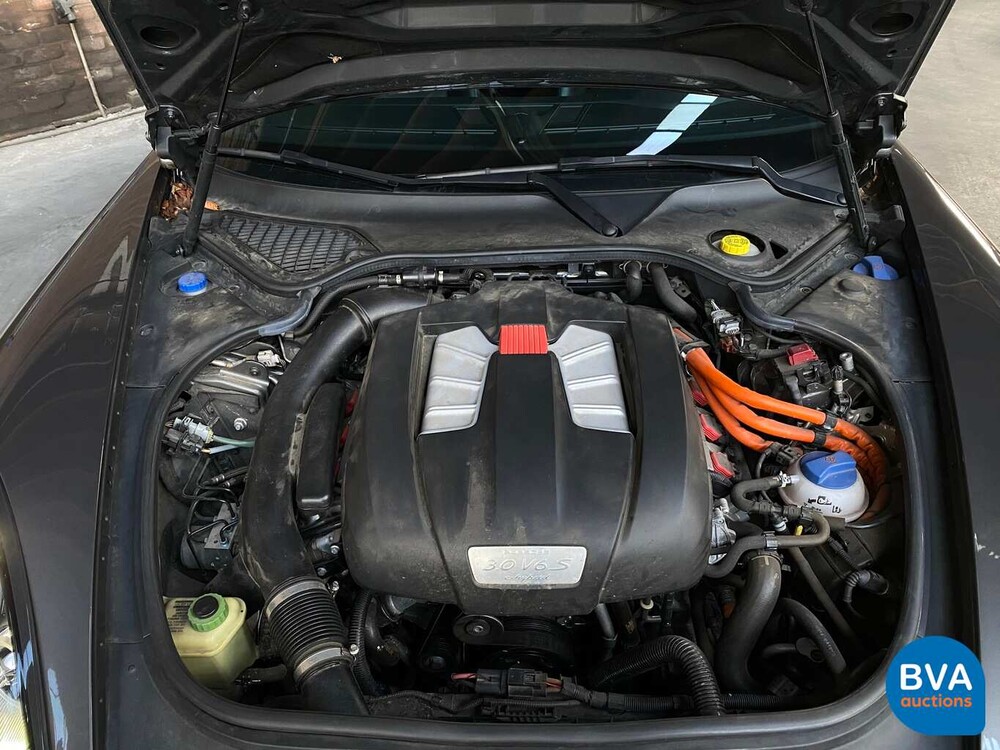 Porsche Panamera 3.0 S E-Hybrid 416hp Sport-Chrono 2014 Hybrid.