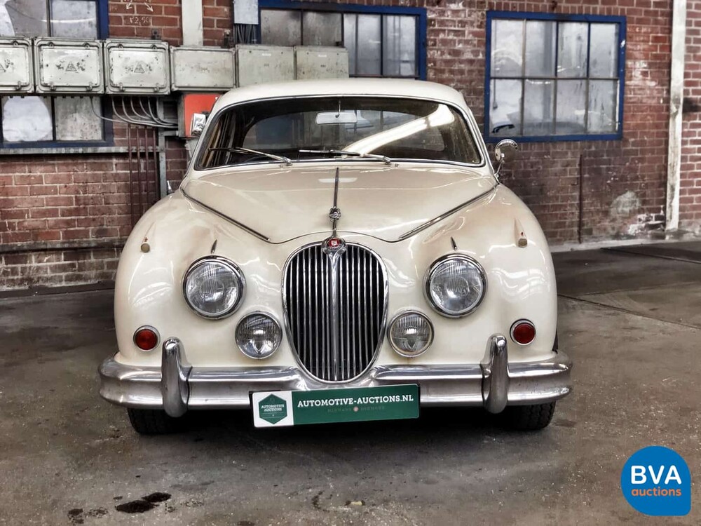 Jaguar MK2 2.4 Mark II 1961, AE-27-45