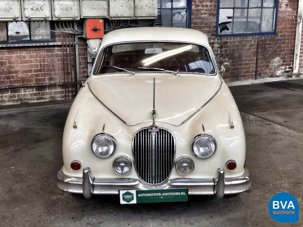 Jaguar MK2 2.4 Mark II 1961, AE-27-45
