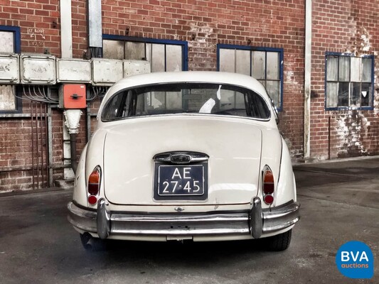 Jaguar MK2 2.4 Mark II 1961, AE-27-45