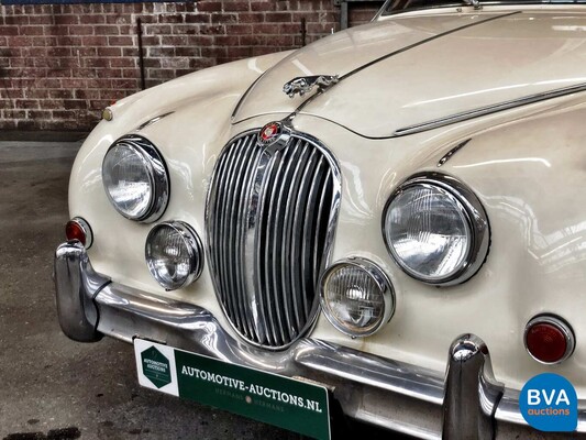 Jaguar MK2 2.4 Mark II 1961, AE-27-45