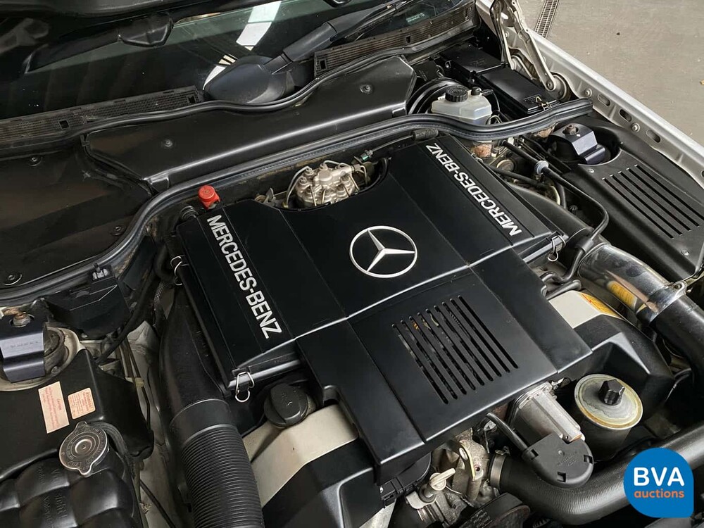 Mercedes-Benz SL500 V8 R129 Roadster SL-Klasse 1992.