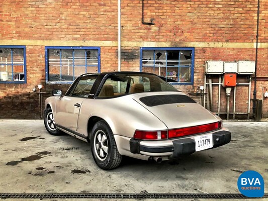 Porsche 911 S Targa 1977.