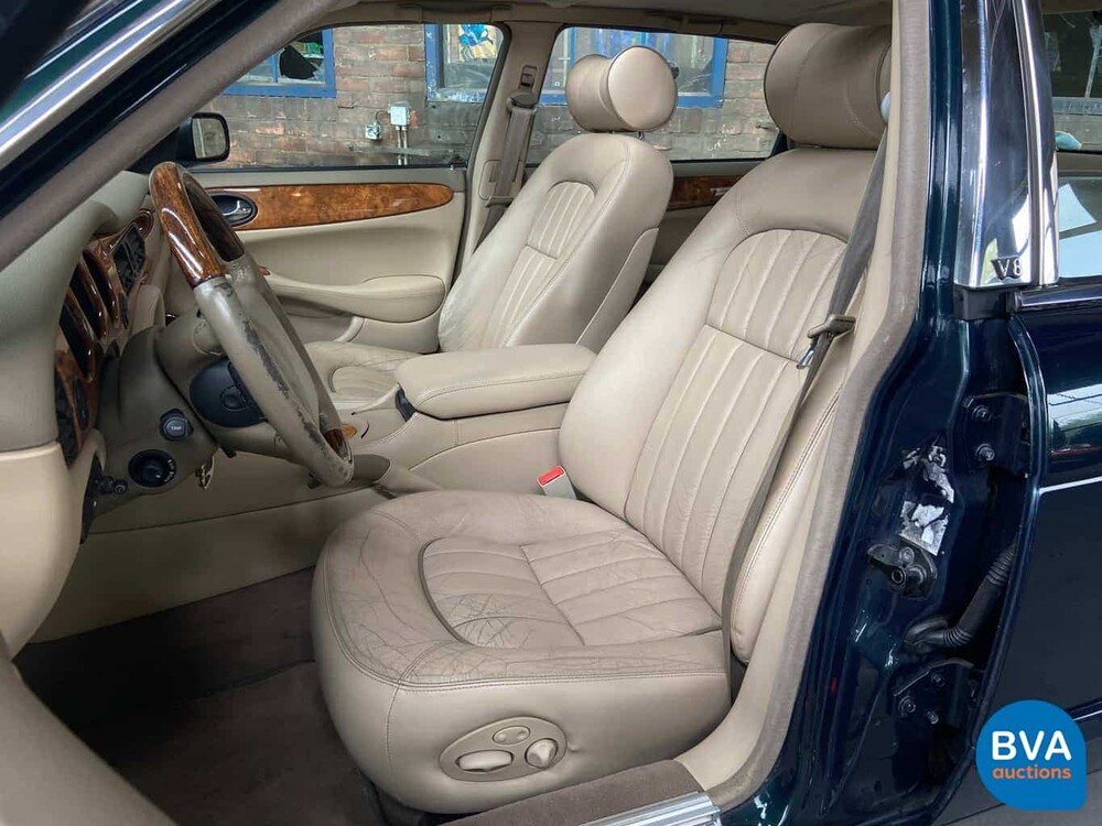 Jaguar XJ8 3.2 V8 237pk X308 2000