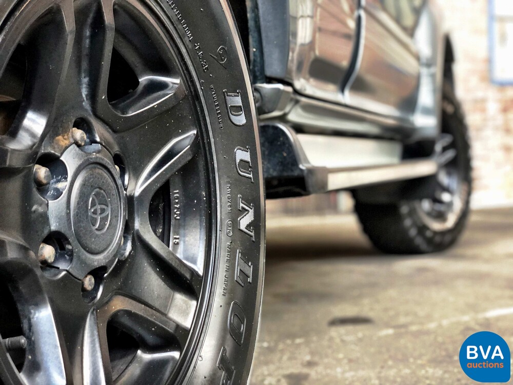 Toyota Land Cruiser 3.0 TD 5D Automatic 1998, 79-VB-DP.