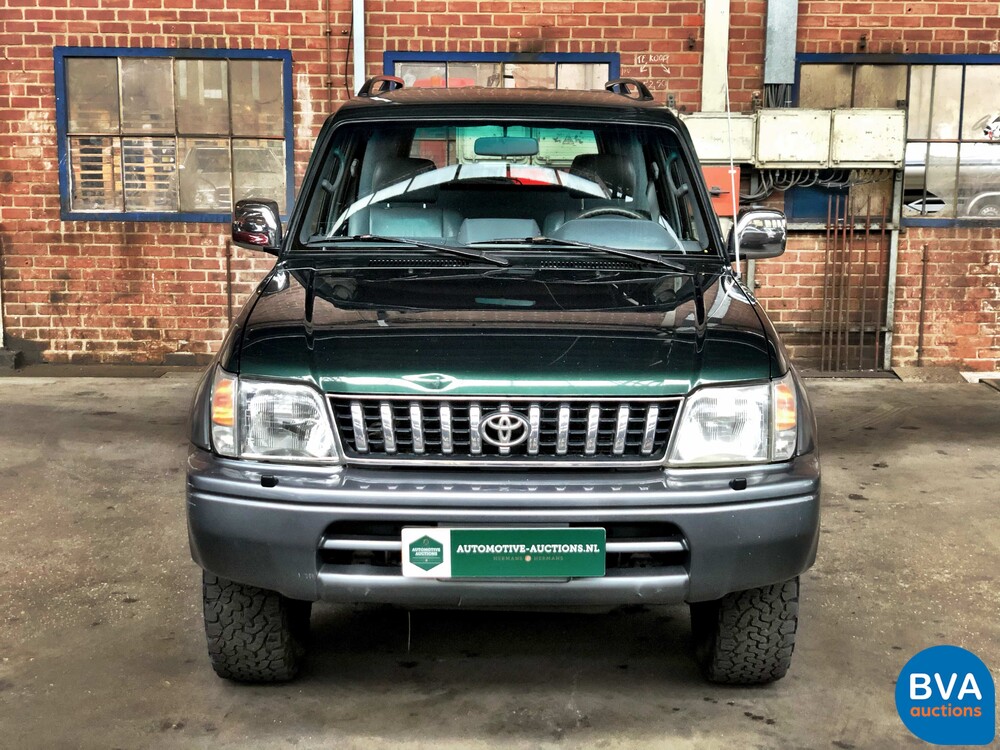 Toyota Land Cruiser 3.0 TD 5D Automatic 1998, 79-VB-DP.