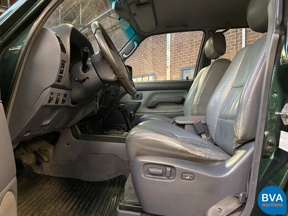 Toyota Land Cruiser 3.0 TD 5D Automatic 1998, 79-VB-DP.