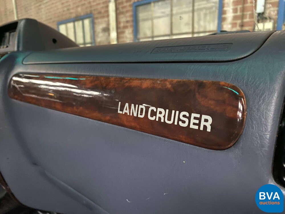 Toyota Land Cruiser 3.0 TD 5D Automatic 1998, 79-VB-DP.