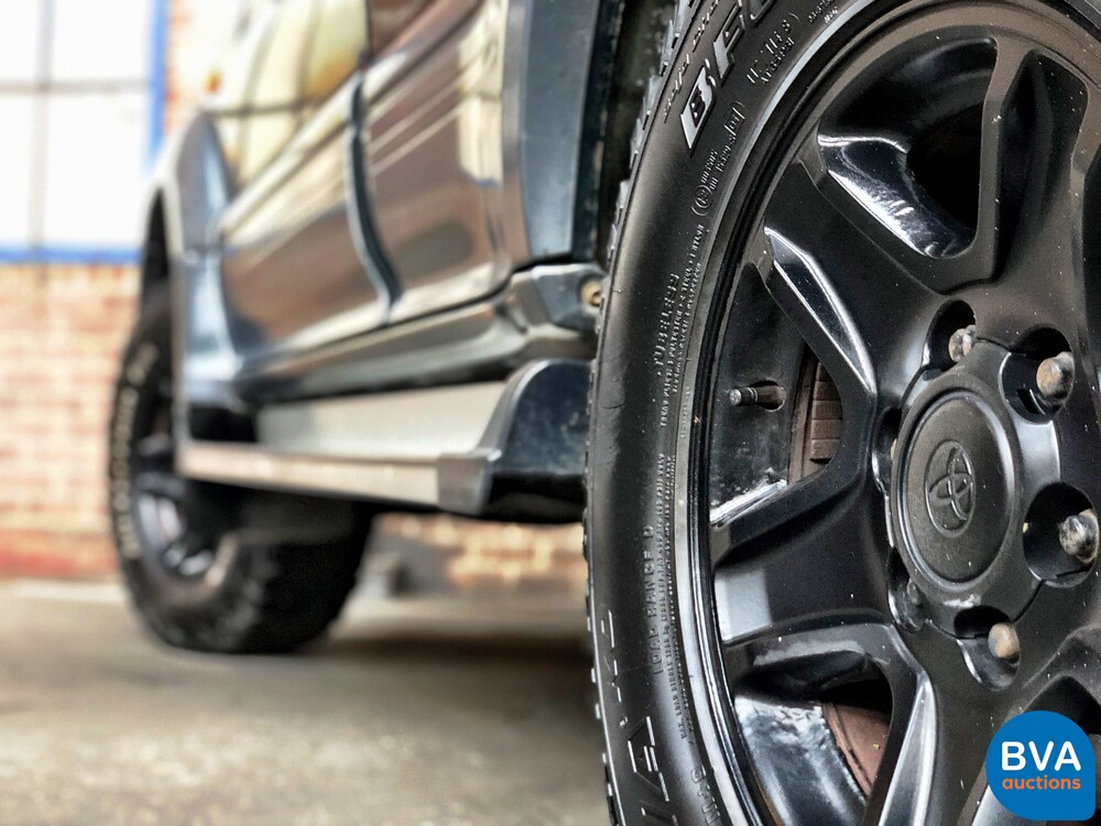 Toyota Land Cruiser 3.0 TD 5D Automatic 1998, 79-VB-DP.