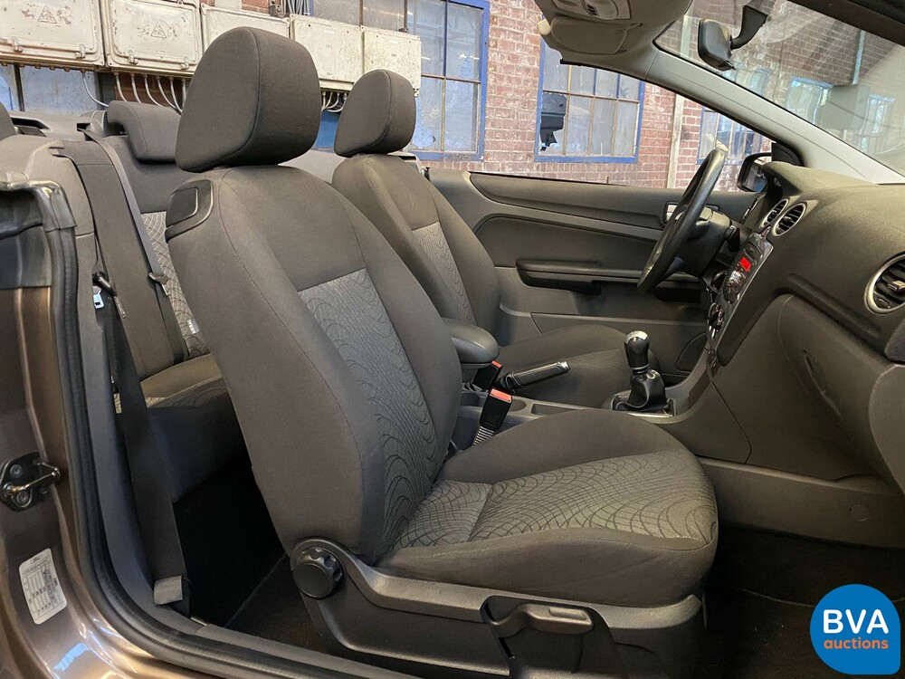 Ford Focus Coupé Cabriolet 2.0-16V Trend 2007, 65-ZB-FH