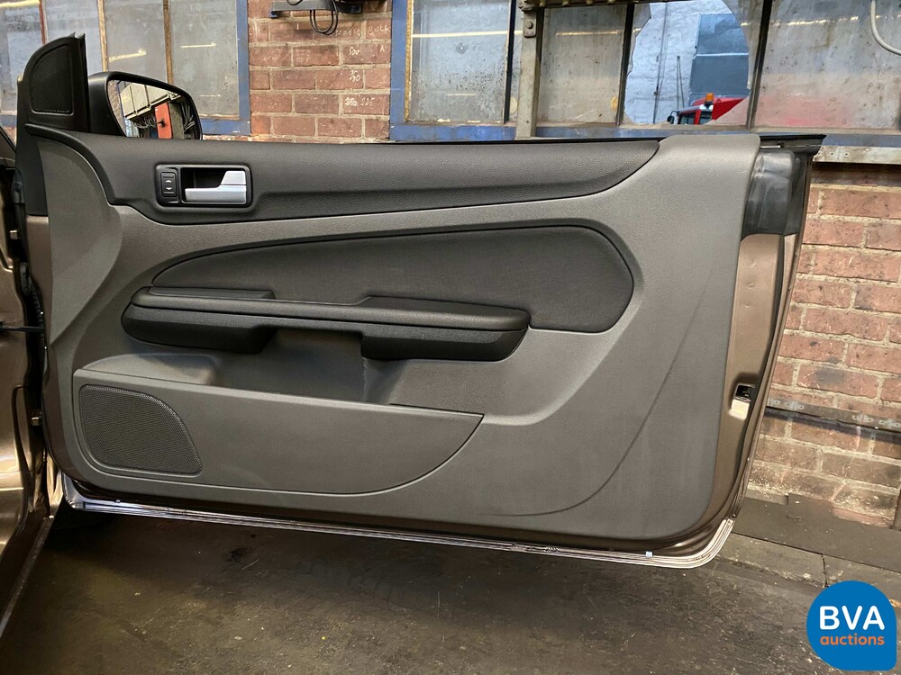 Ford Focus Coupé Cabriolet 2.0-16V Trend 2007, 65-ZB-FH