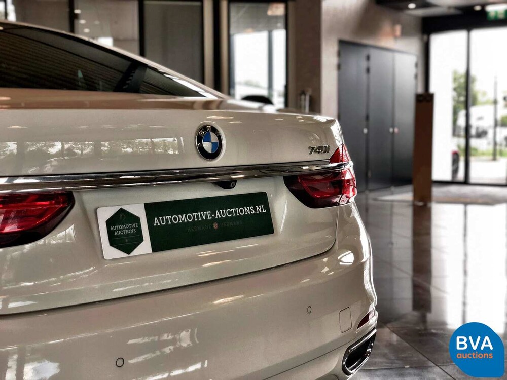BMW 740i 326 PS Individuelle Shadow-Line Carbon NW-Modell 7er 2016.
