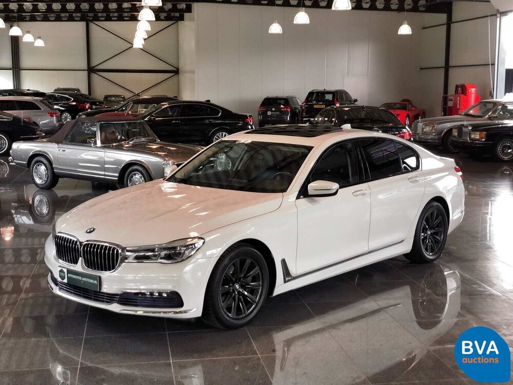 BMW 740i 326 PS Individuelle Shadow-Line Carbon NW-Modell 7er 2016.
