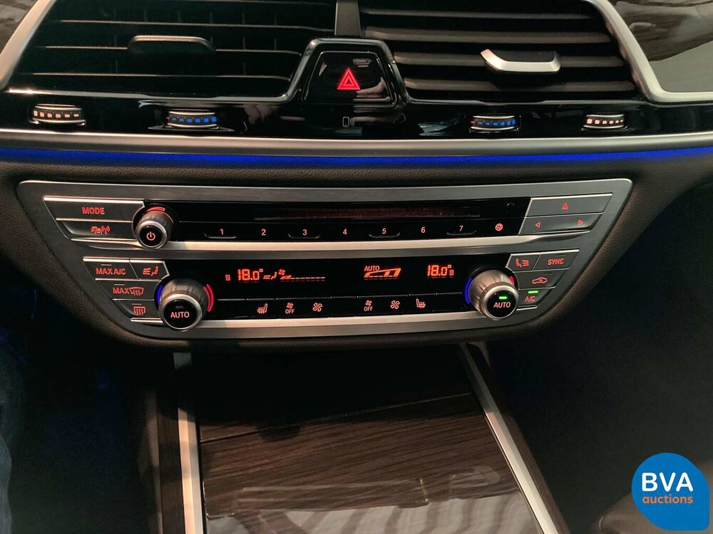 BMW 740i 326 PS Individuelle Shadow-Line Carbon NW-Modell 7er 2016.