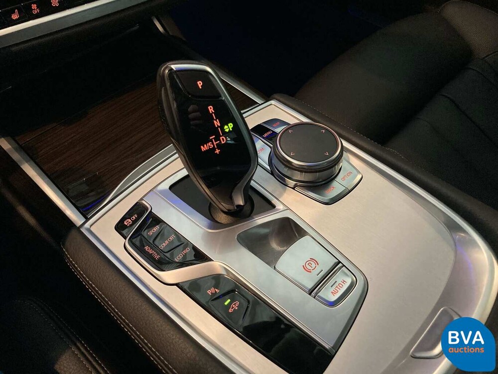 BMW 740i 326 PS Individuelle Shadow-Line Carbon NW-Modell 7er 2016.