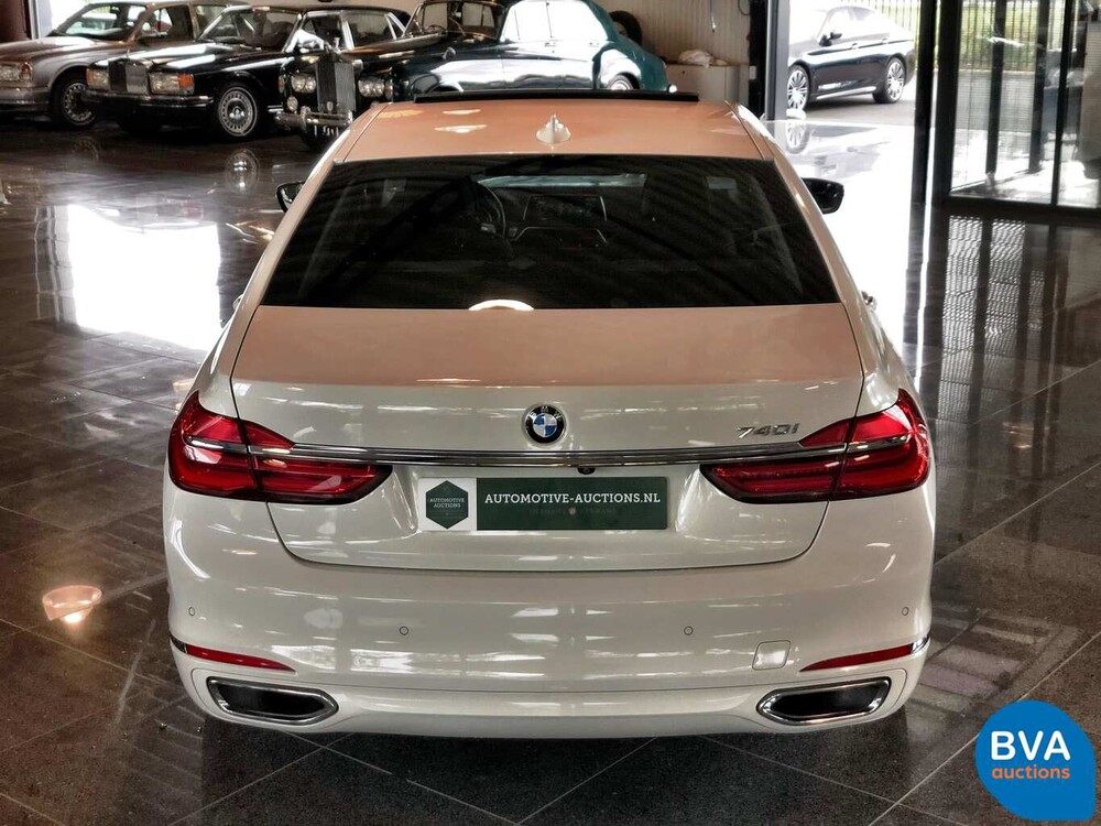 BMW 740i 326 PS Individuelle Shadow-Line Carbon NW-Modell 7er 2016.