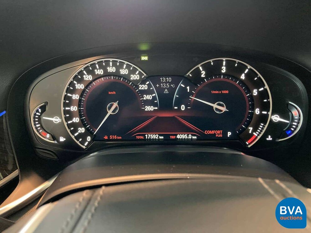 BMW 740i 326 PS Individuelle Shadow-Line Carbon NW-Modell 7er 2016.