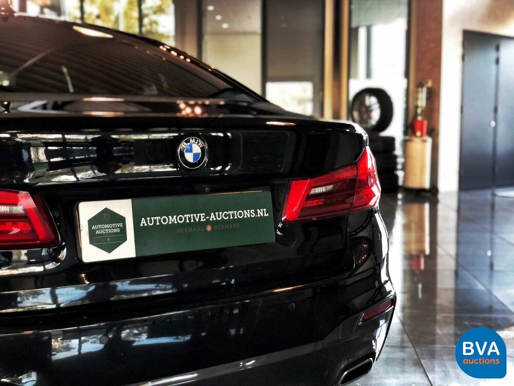 BMW 520i M-Sport Sedan 184hp 2018 -Org NL- 5-Series, SL-177-T.
