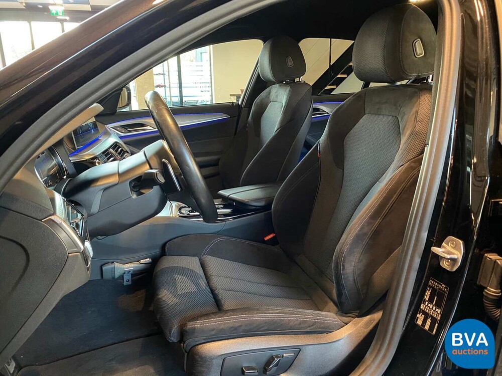 BMW 520i M-Sport Sedan 184hp 2018 -Org NL- 5-Series, SL-177-T.