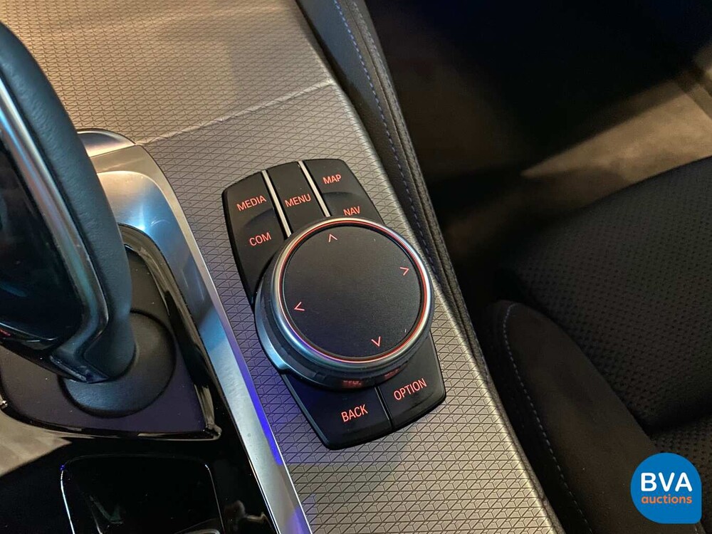 BMW 520i M-Sport Sedan 184hp 2018 -Org NL- 5-Series, SL-177-T.