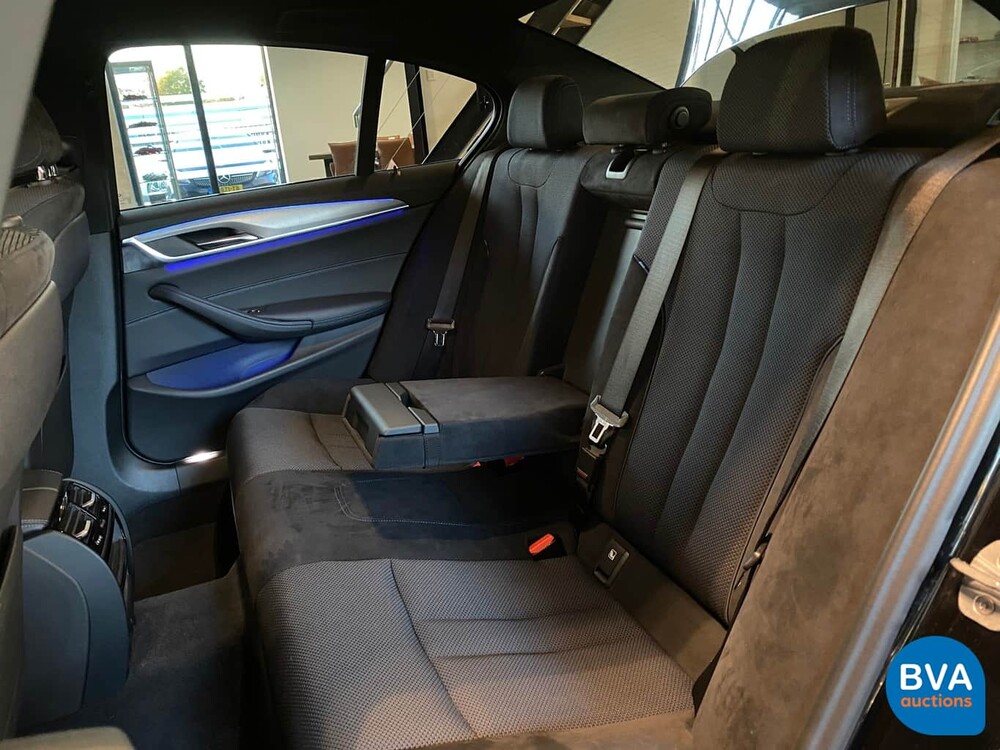 BMW 520i M-Sport Sedan 184hp 2018 -Org NL- 5-Series, SL-177-T.