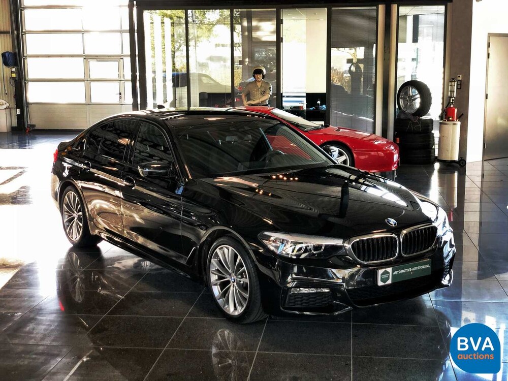 BMW 520i M-Sport Sedan 184hp 2018 -Org NL- 5-Series, SL-177-T.