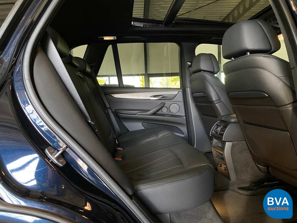 BMW X5 M50d xDrive 381hp Original NL 2014, 2-TNN-62.