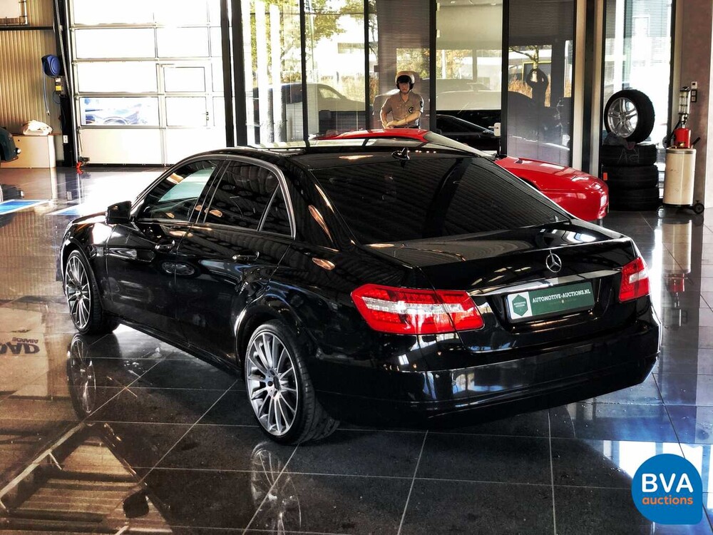 Mercedes-Benz E200 CDI Limousine 136hp 2010 E-Class, 00-SFF-6.