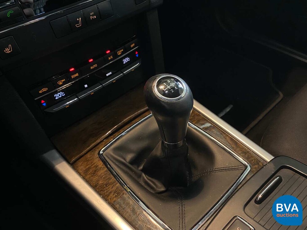 Mercedes-Benz E200 CDI Limousine 136hp 2010 E-Class, 00-SFF-6.