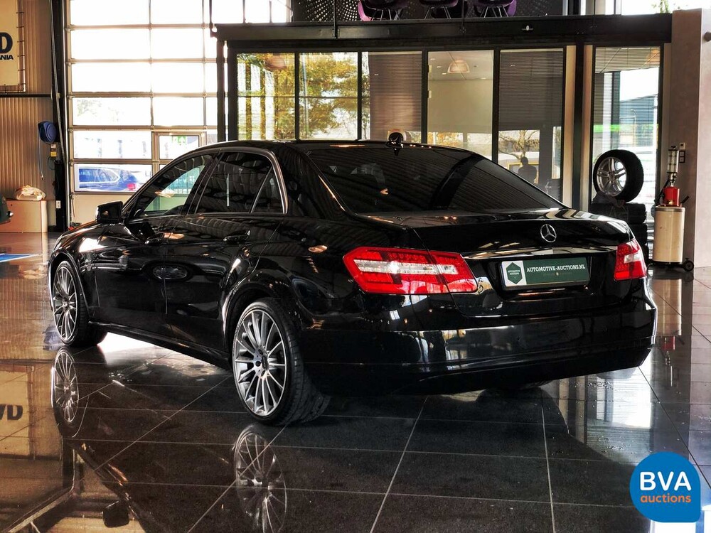 Mercedes-Benz E200 CDI Limousine 136hp 2010 E-Class, 00-SFF-6.