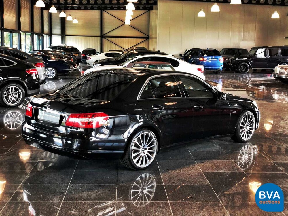 Mercedes-Benz E200 CDI Limousine 136hp 2010 E-Class, 00-SFF-6.