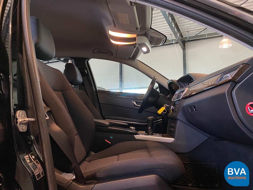 Mercedes-Benz E200 CDI Limousine 136hp 2010 E-Class, 00-SFF-6.
