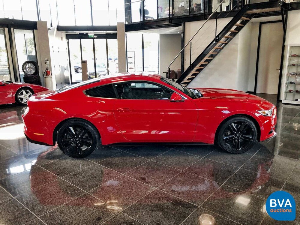 Ford Mustang Fastback 2017 317 PS Original NL, HX-353-B.