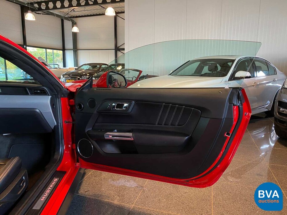 Ford Mustang Fastback 2017 317 PS Original NL, HX-353-B.