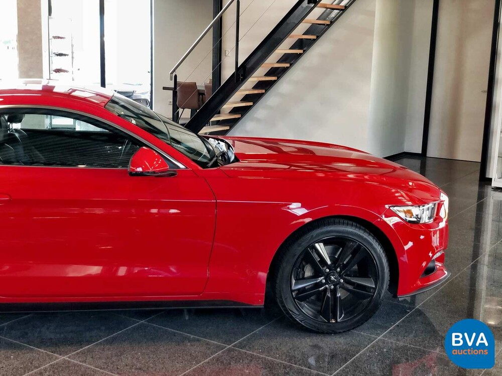 Ford Mustang Fastback 2017 317 PS Original NL, HX-353-B.