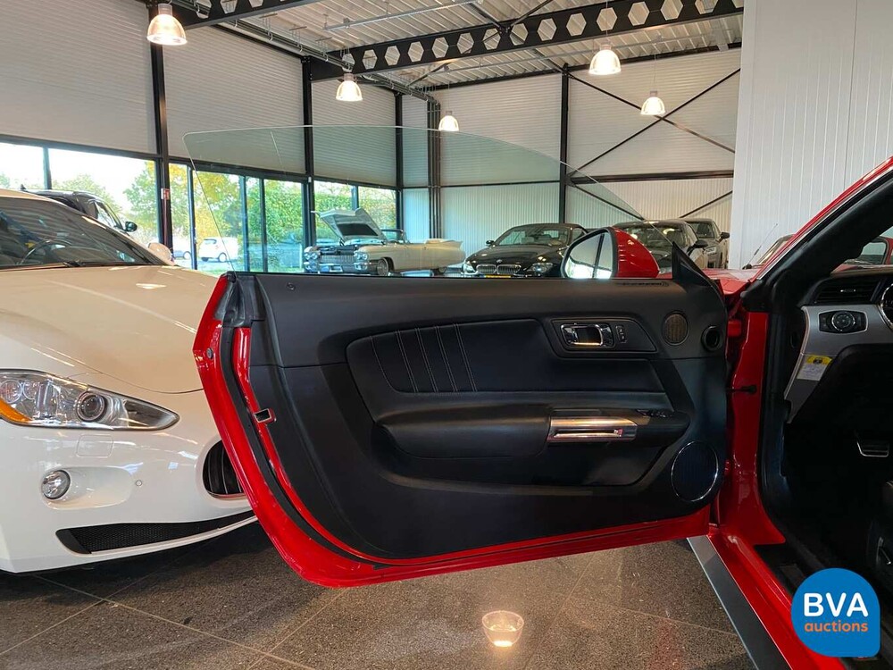 Ford Mustang Fastback 2017 317 PS Original NL, HX-353-B.