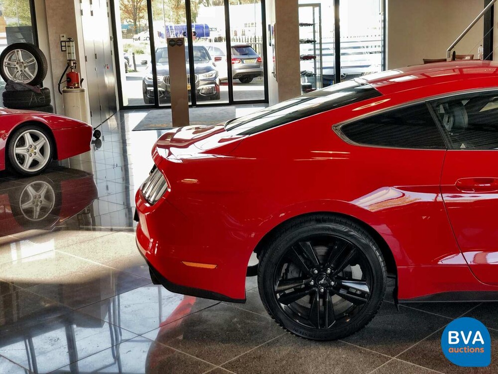 Ford Mustang Fastback 2017 317 PS Original NL, HX-353-B.