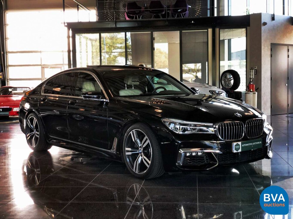 BMW 750i M-Sport V8 449 PS 2016 Neues Modell 7er, SF-076-R.