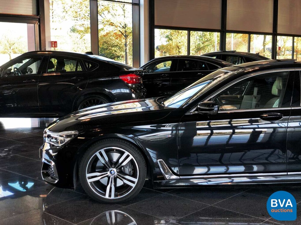 BMW 750i M-Sport V8 449 PS 2016 Neues Modell 7er, SF-076-R.