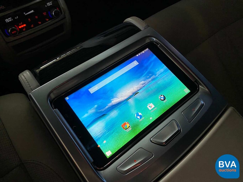 BMW 750i M-Sport V8 449 PS 2016 Neues Modell 7er, SF-076-R.